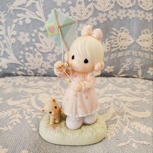 1994 Precious Moments - Flying Kite